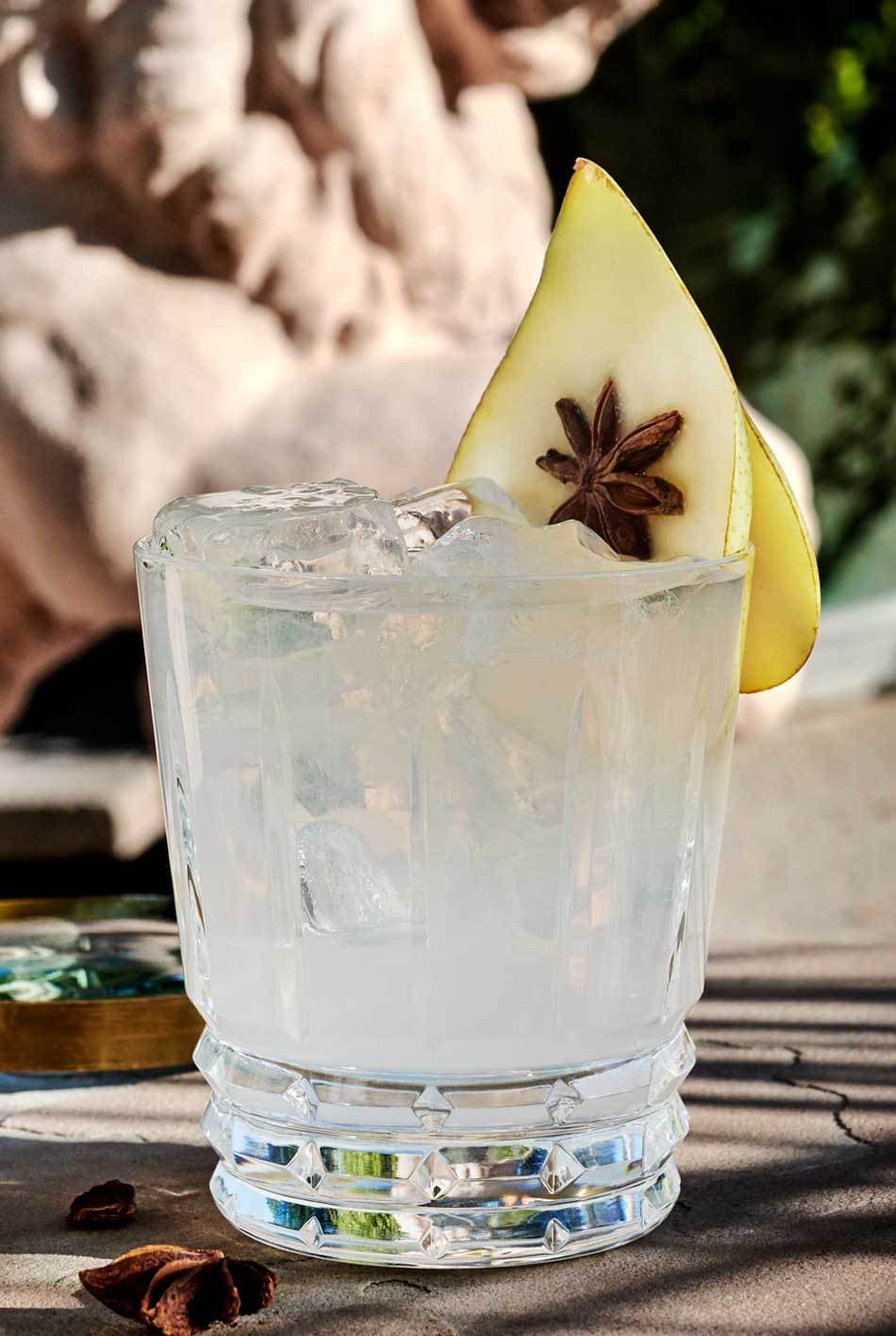 THE CHIVALROUS PEAR